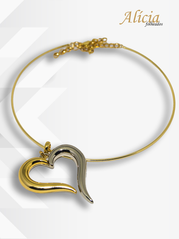 Colar Choker Dourado Pingente Coração Dourado e Prata