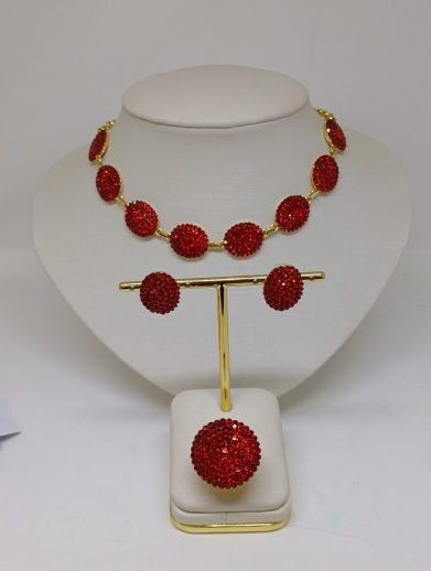 CONJUNTO CHOKER, BRINCO, ANEL, STRASS PRIMRIRA LINDA DA PRECIOSA.